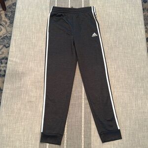 Boys Adidas sweatpants track Large 14/16 excellent condition barely worn!